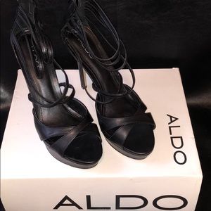 ALDO black strappy platform sandal dress heels sz9